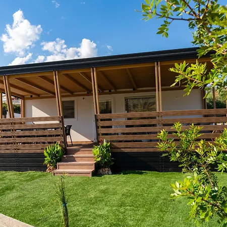 مكان تخييم Dream House By The Sea