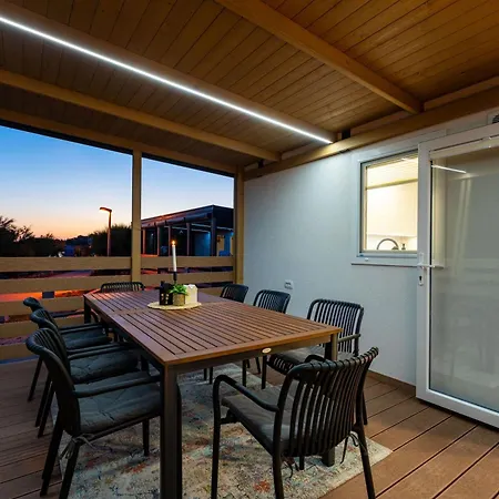 Dream House By The Sea Grebastica