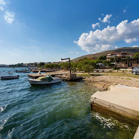 Dream House By The Sea مكان تخييم