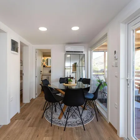 Dream House By The Sea مكان تخييم Grebaštica