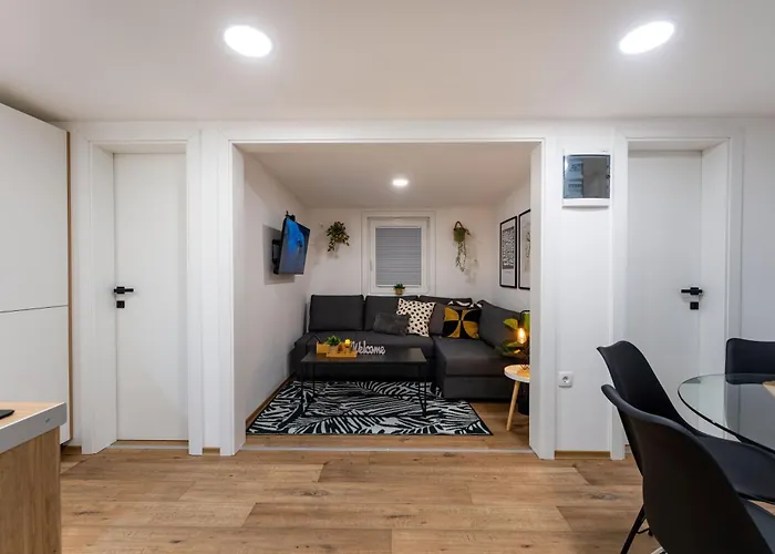 Dream House By The Sea *