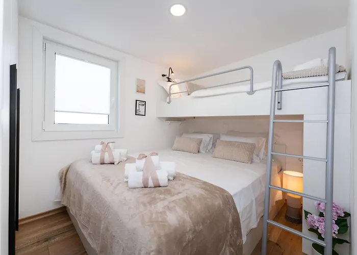 캠프장 Dream House By The Sea