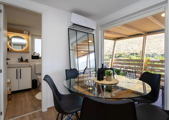 Dream House By The Sea *