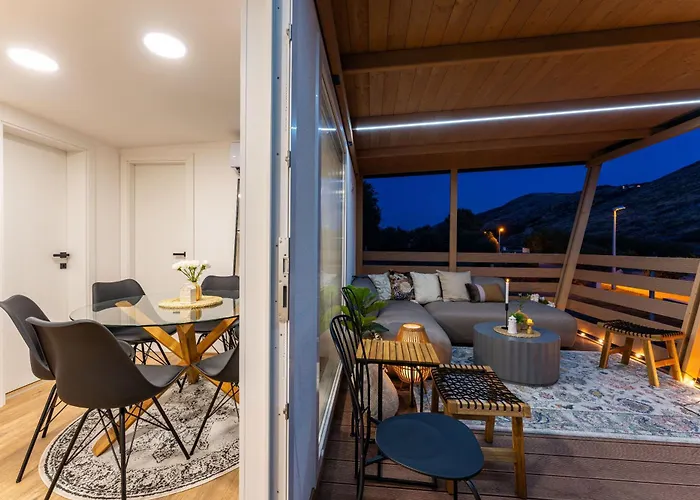 Dream House By The Sea *