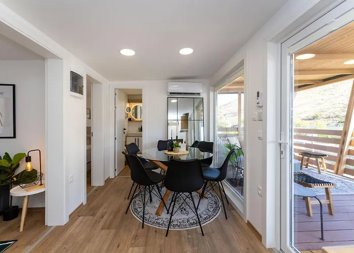 Dream House By The Sea *