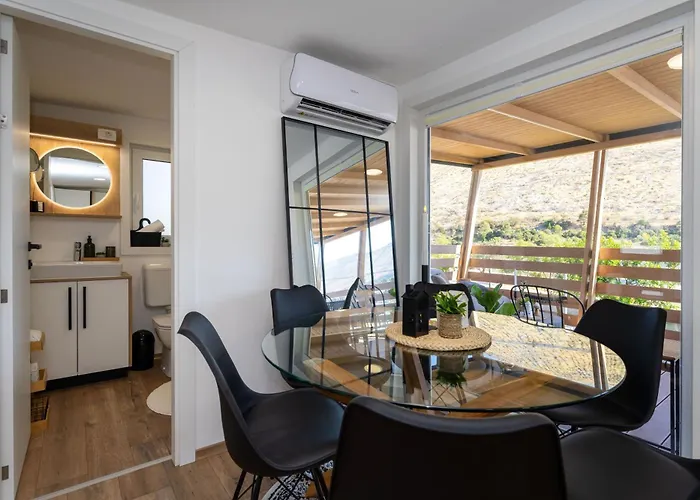 Dream House By The Sea *